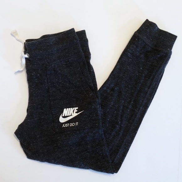 Nike Other - 😎Girls NIKE Vintage Joggers M 7/8 Black/Sail
